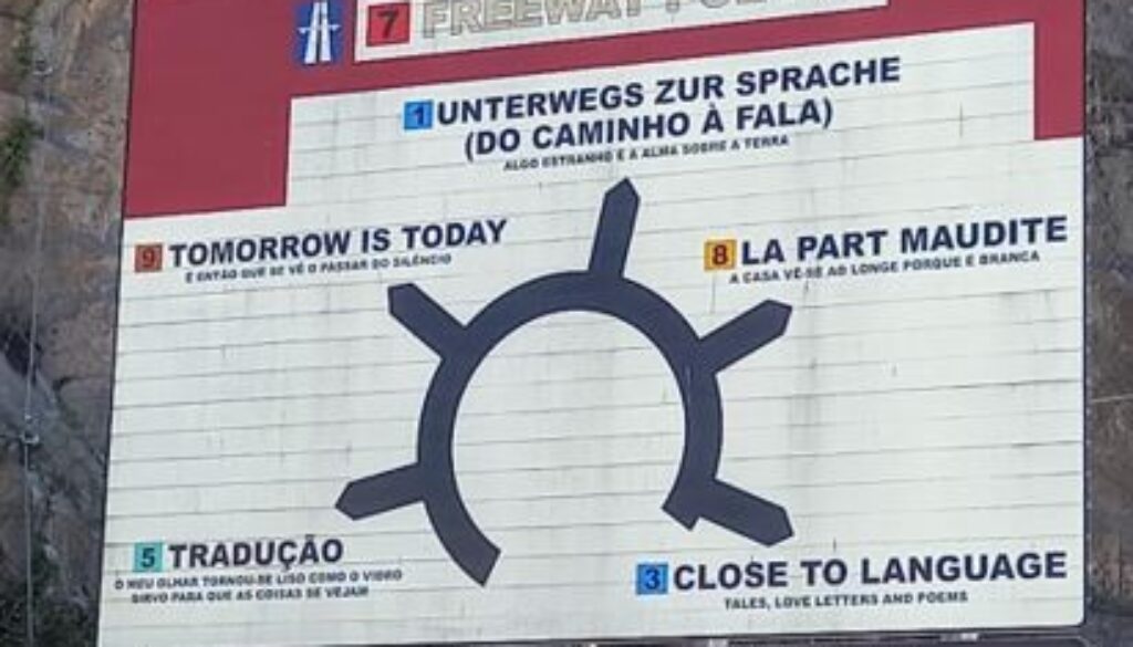 Porto - Portugal - poesia na rua