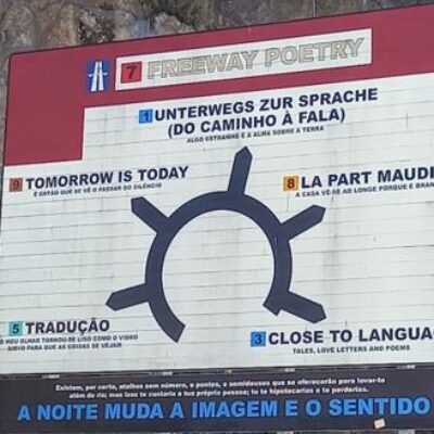 Porto - Portugal - poesia na rua